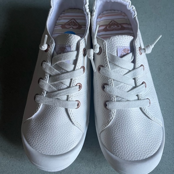 ROXY Women's Bayshore Plus LX White Sneaker Women’s size 8 ( 38.5 ) New - Picture 1 of 8